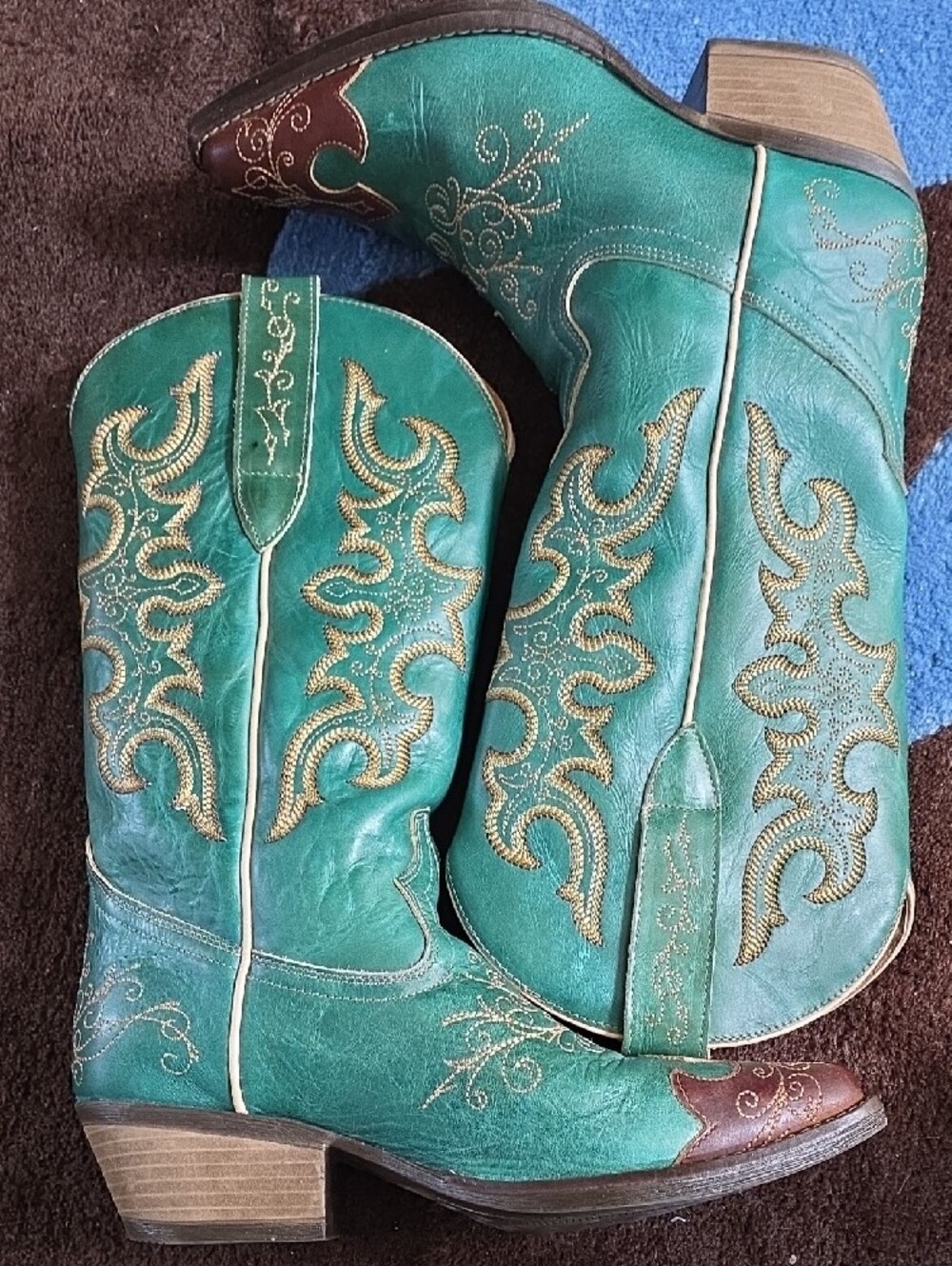 Turquoise Embroidered Western Heeled Boots - Picture 7 of 9